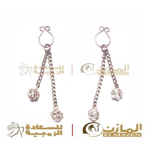 حلق حلمات الصدر بالكريستالة الماس