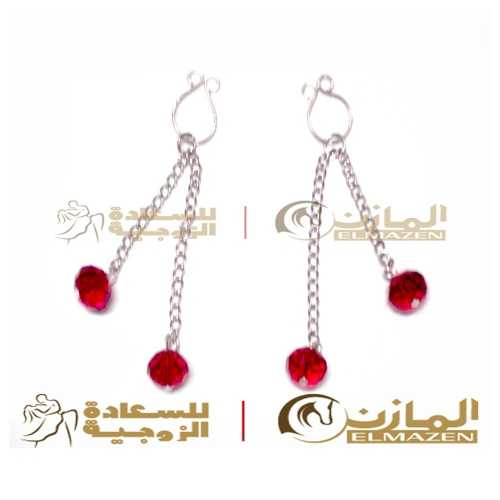 حلق حلمات الصدر بالكريستالة الحمراء